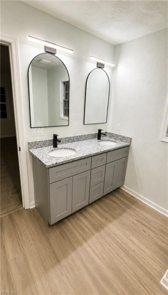 Photo 16 of 18 residential for sale in Portsmouth virginia