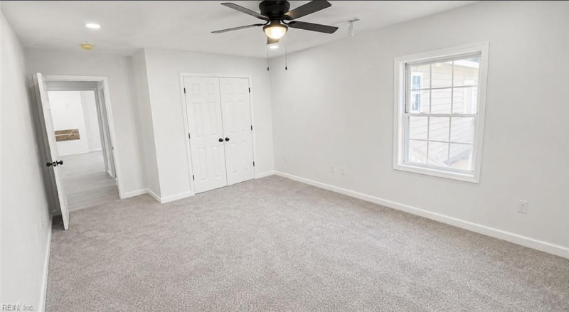Photo 4 of 18 residential for sale in Portsmouth virginia