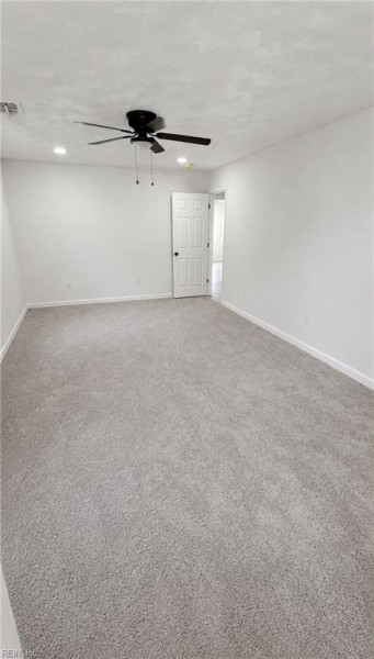 Photo 5 of 18 residential for sale in Portsmouth virginia