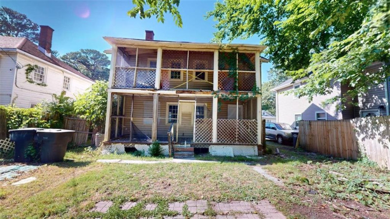 Photo 43 of 50 residential for sale in Portsmouth virginia