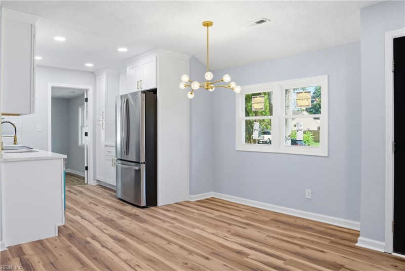Photo 12 of 24 residential for sale in Virginia Beach virginia