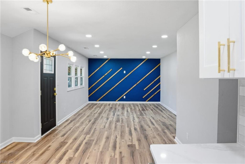 Photo 8 of 24 residential for sale in Virginia Beach virginia
