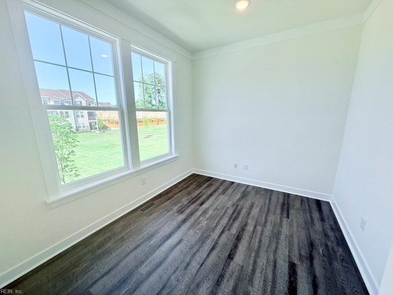 Photo 12 of 41 residential for sale in Chesapeake virginia Photo 12 of 41 residential for sale in Chesapeake virginia