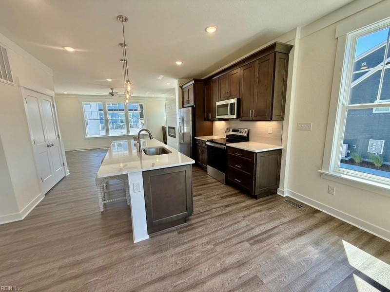 Photo 8 of 41 residential for sale in Chesapeake virginia Photo 8 of 41 residential for sale in Chesapeake virginia