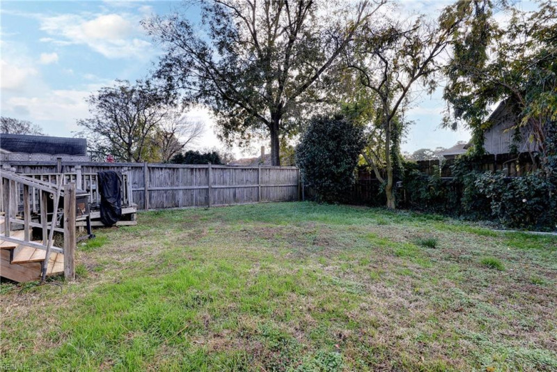 Photo 24 of 25 residential for sale in Portsmouth virginia