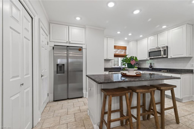 Photo 19 of 47 residential for sale in Norfolk virginia