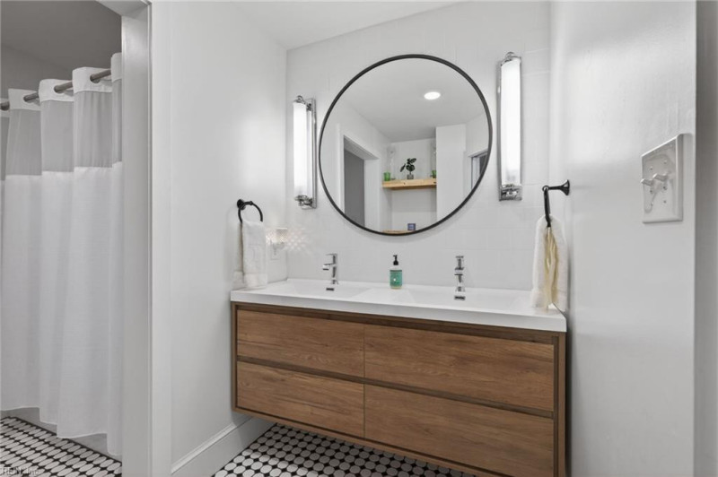 Photo 25 of 47 residential for sale in Norfolk virginia