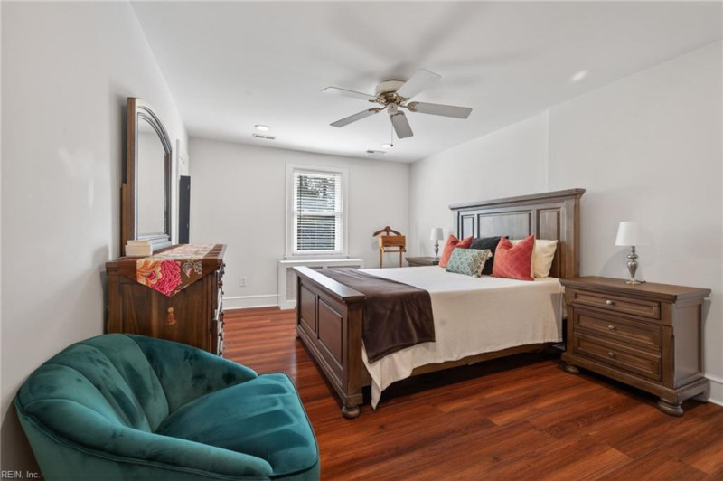 Photo 29 of 47 residential for sale in Norfolk virginia