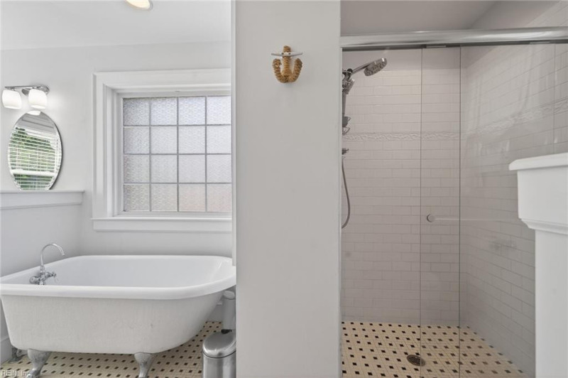 Photo 31 of 47 residential for sale in Norfolk virginia