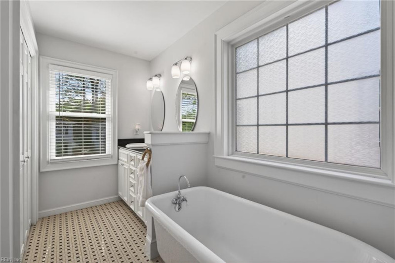 Photo 32 of 47 residential for sale in Norfolk virginia