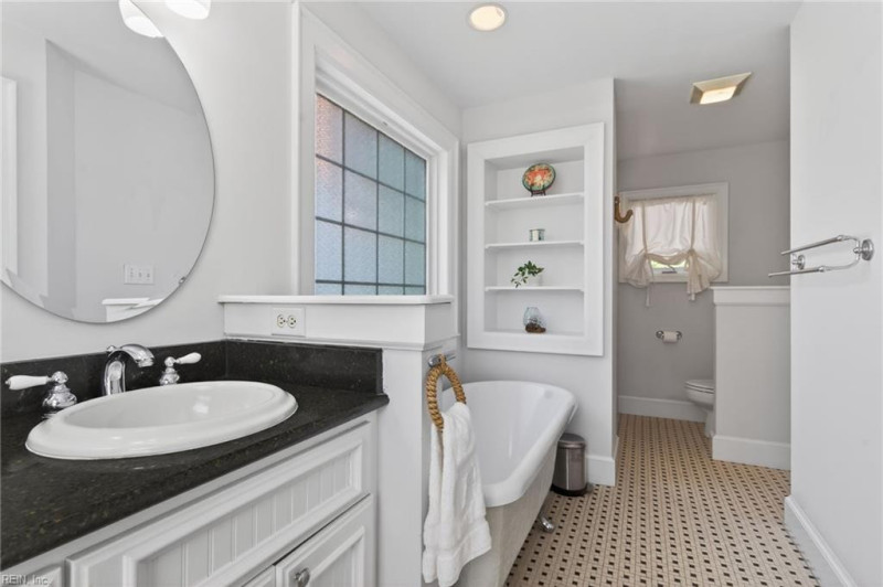 Photo 34 of 47 residential for sale in Norfolk virginia