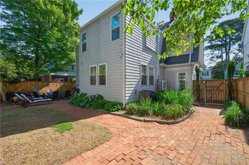 Photo 39 of 47 residential for sale in Norfolk virginia