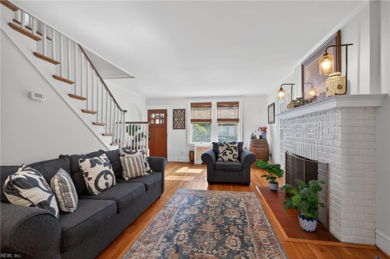 Photo 6 of 47 residential for sale in Norfolk virginia
