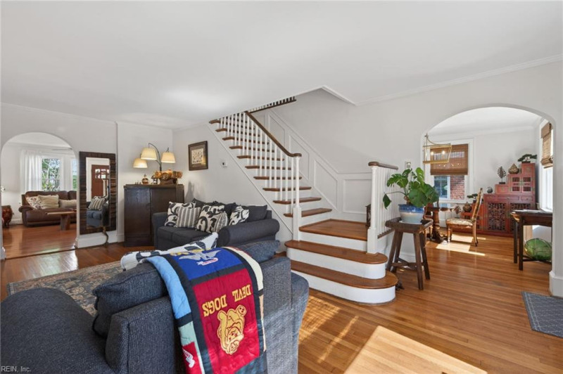 Photo 7 of 47 residential for sale in Norfolk virginia