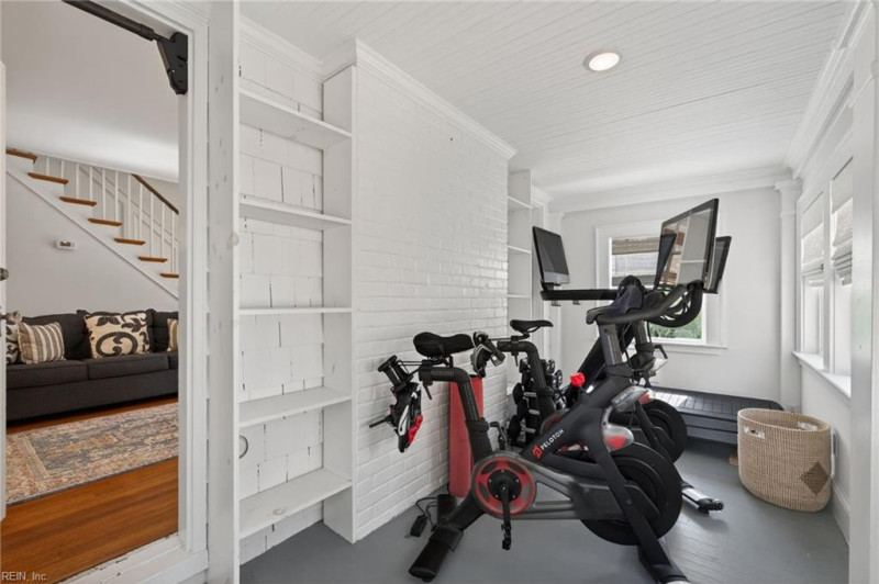 Photo 8 of 47 residential for sale in Norfolk virginia