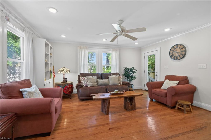Photo 9 of 47 residential for sale in Norfolk virginia