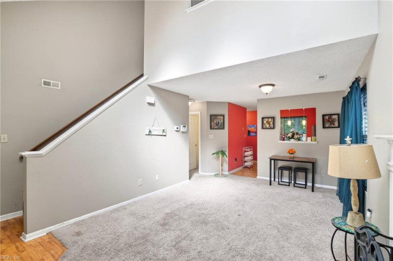 Photo 4 of 21 residential for sale in Newport News virginia