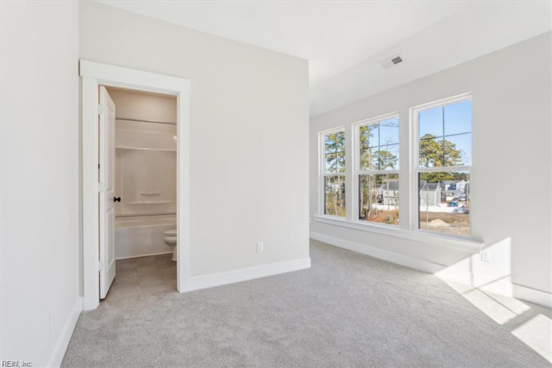 Photo 21 of 30 residential for sale in Chesapeake virginia