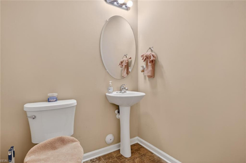Photo 13 of 33 residential for sale in Chesapeake virginia Photo 13 of 33 residential for sale in Chesapeake virginia