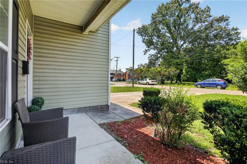 Photo 3 of 33 residential for sale in Chesapeake virginia Photo 3 of 33 residential for sale in Chesapeake virginia