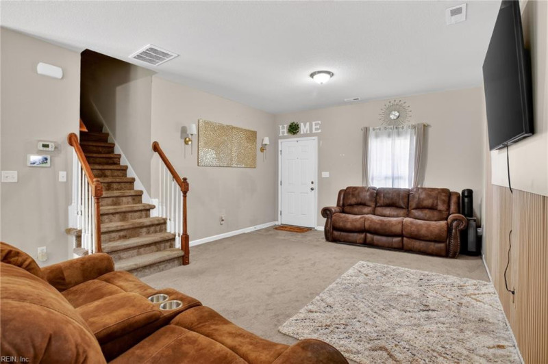 Photo 8 of 33 residential for sale in Chesapeake virginia Photo 8 of 33 residential for sale in Chesapeake virginia