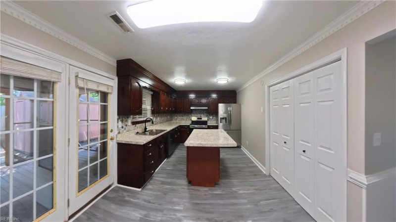 Photo 12 of 27 residential for sale in Chesapeake virginia Photo 12 of 27 residential for sale in Chesapeake virginia