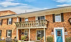 Photo 3 of 25 residential for sale in Virginia Beach virginia