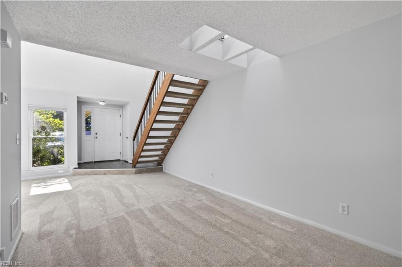 Photo 12 of 25 residential for sale in Virginia Beach virginia
