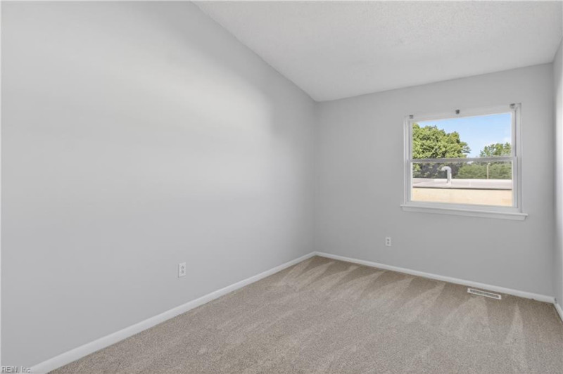 Photo 16 of 25 residential for sale in Virginia Beach virginia