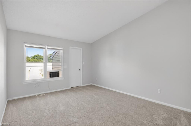 Photo 18 of 25 residential for sale in Virginia Beach virginia