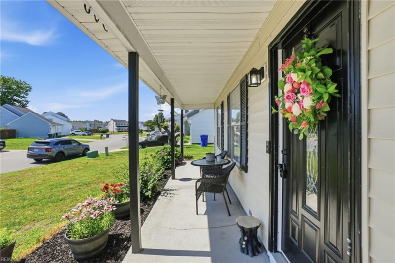 Photo 2 of 36 residential for sale in Suffolk virginia