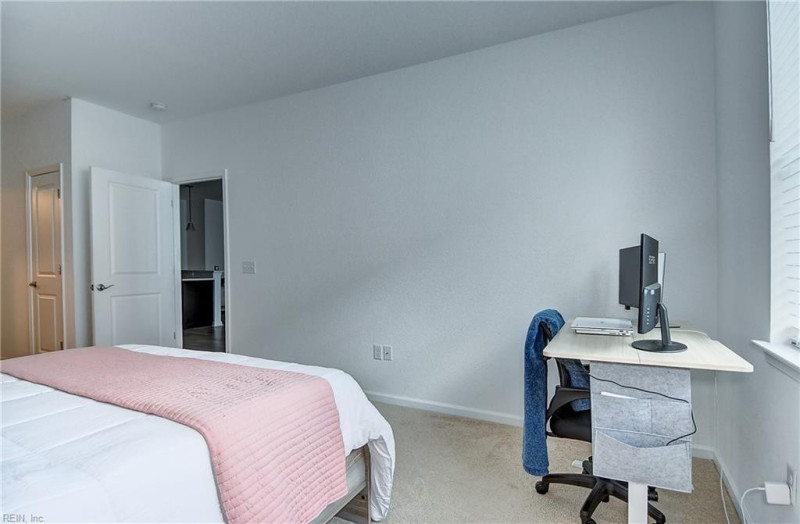 Photo 18 of 26 residential for sale in Virginia Beach virginia