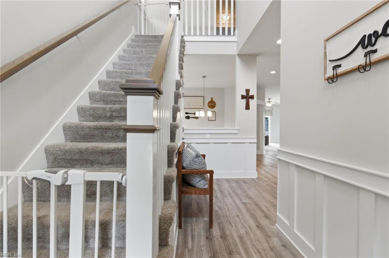 Photo 11 of 48 residential for sale in Virginia Beach virginia