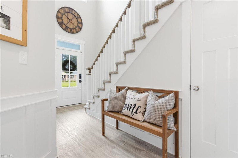 Photo 12 of 48 residential for sale in Virginia Beach virginia