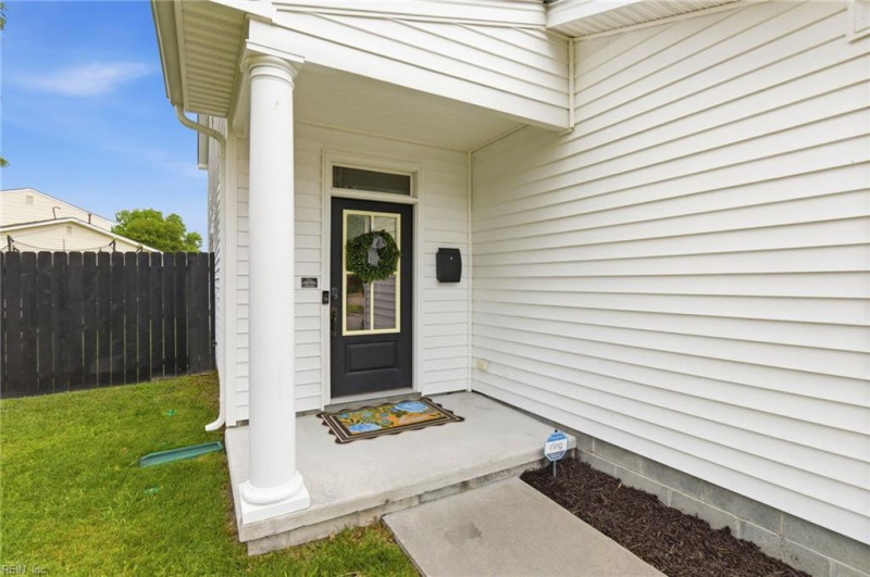 Photo 5 of 48 residential for sale in Virginia Beach virginia