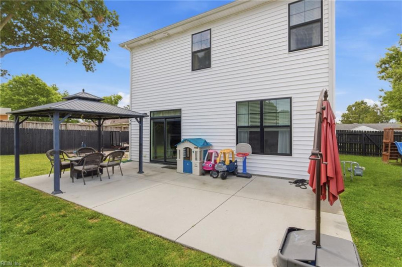 Photo 6 of 48 residential for sale in Virginia Beach virginia