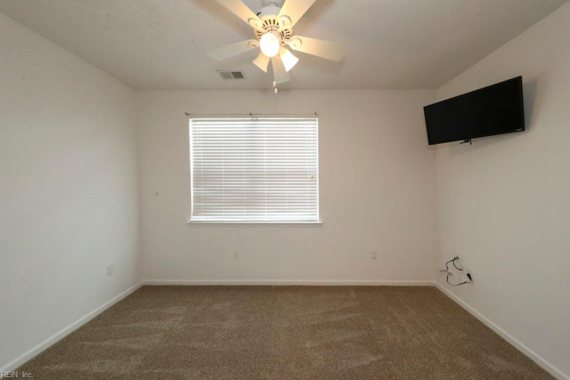 Photo 24 of 34 residential for sale in Chesapeake virginia