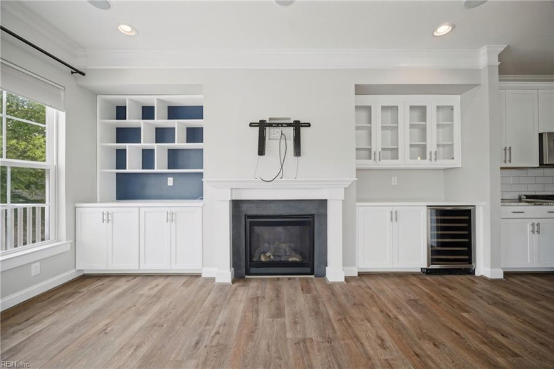 Photo 11 of 42 residential for sale in Virginia Beach virginia