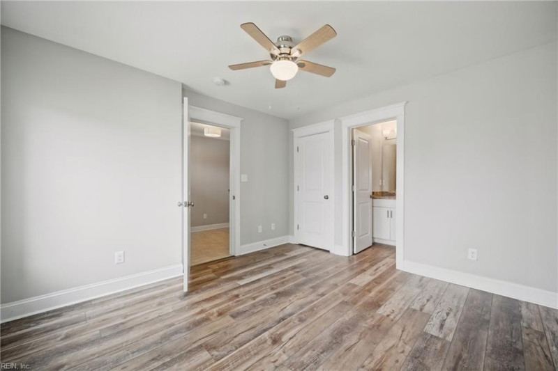 Photo 15 of 42 residential for sale in Virginia Beach virginia