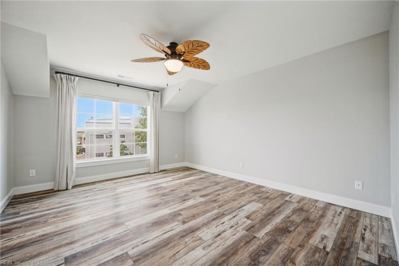 Photo 27 of 42 residential for sale in Virginia Beach virginia