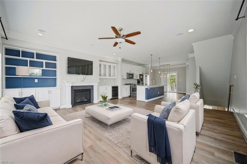 Photo 7 of 42 residential for sale in Virginia Beach virginia