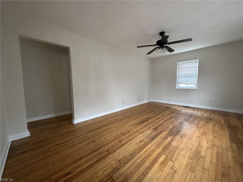 Photo 2 of 8 residential for sale in Norfolk virginia