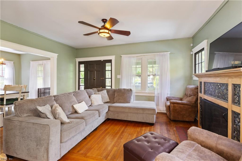 Photo 7 of 32 residential for sale in Norfolk virginia Photo 7 of 32 residential for sale in Norfolk virginia