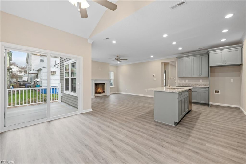 Photo 19 of 28 residential for sale in Norfolk virginia