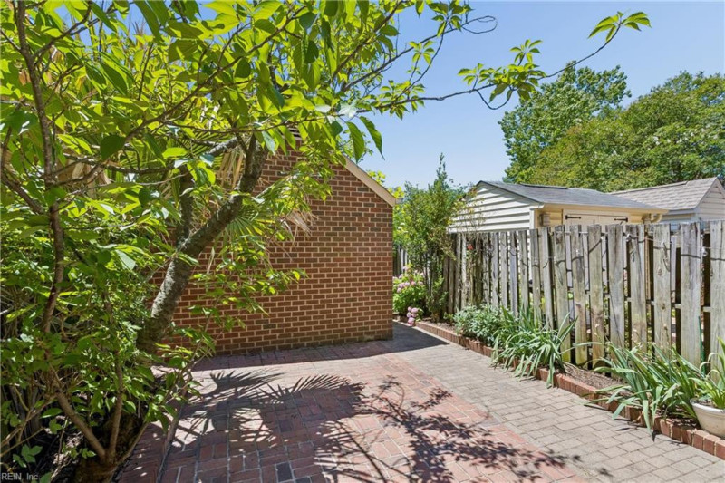 Photo 39 of 49 residential for sale in Norfolk virginia Photo 39 of 49 residential for sale in Norfolk virginia
