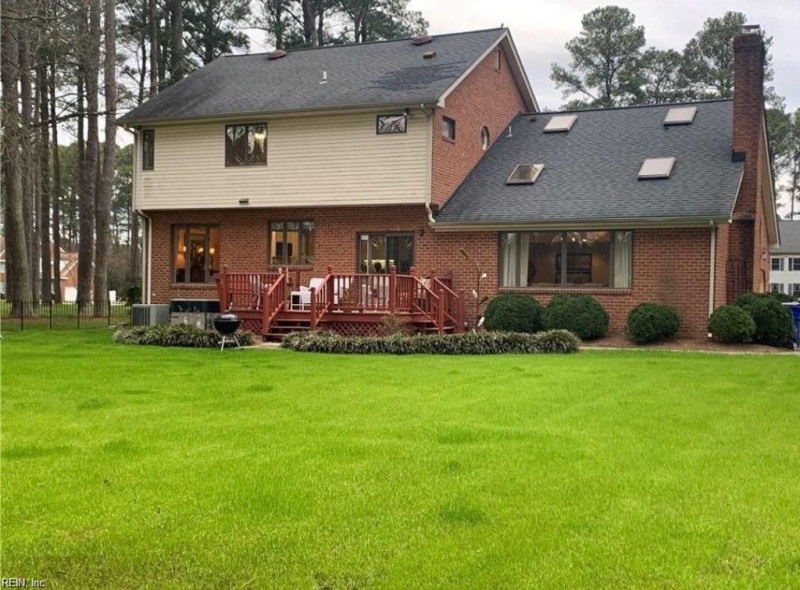 Photo 17 of 20 residential for sale in Franklin virginia