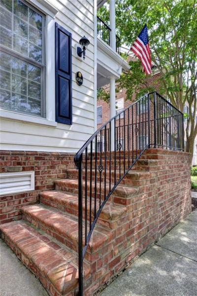 Photo 32 of 47 residential for sale in James City County virginia