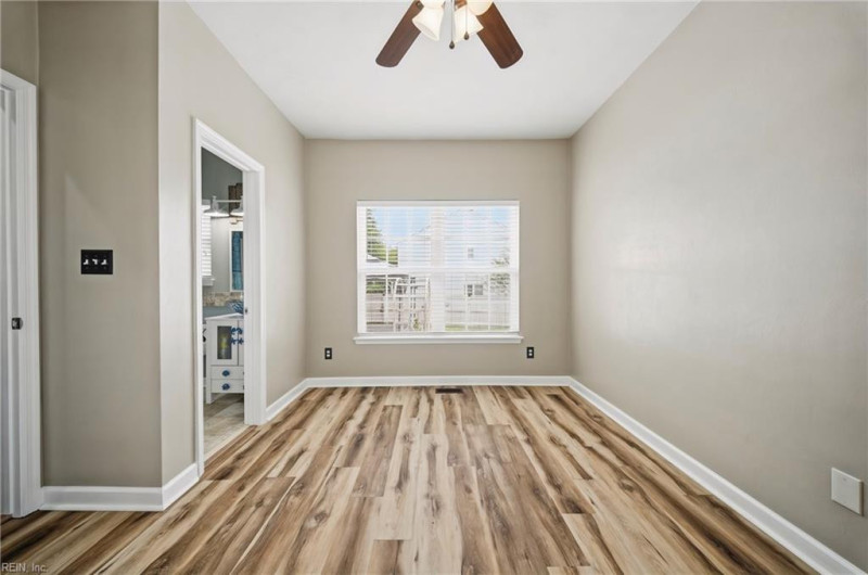 Photo 17 of 49 residential for sale in Virginia Beach virginia