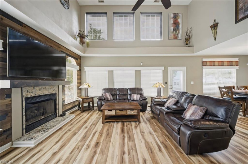Photo 19 of 49 residential for sale in Virginia Beach virginia