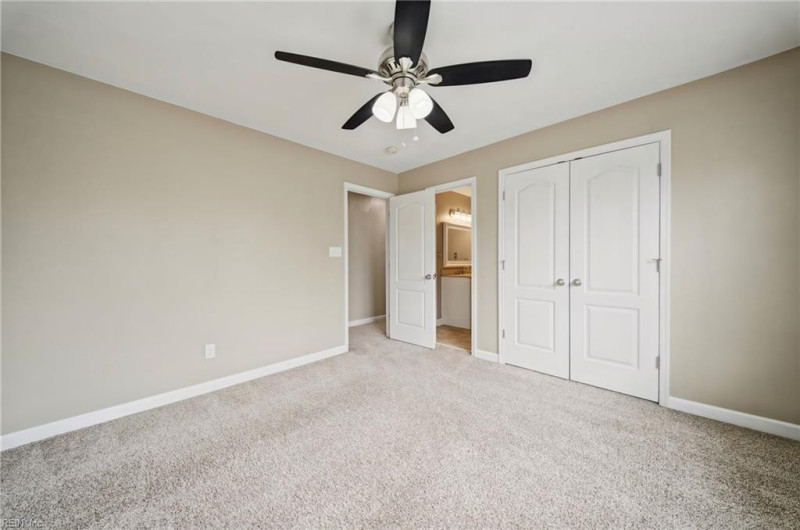 Photo 25 of 49 residential for sale in Virginia Beach virginia